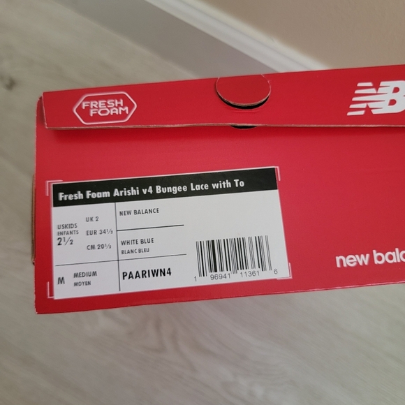 New Balance Boys Fresh Foam Arishi v4 Bungee Lace Sneaker Shoes Size 2.5 M EUC - Picture 7 of 7